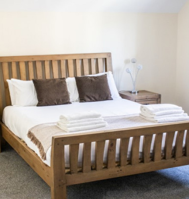 Img  custom www.hillyardhouse.com