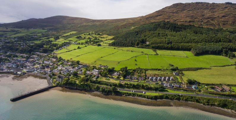 Header carlingford town from the air www.hillyardhouse.com