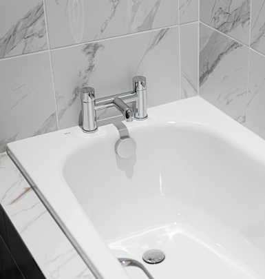 Bath www.hillyardhouse.com