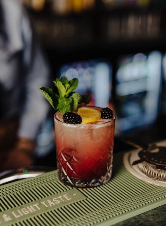 Hillyard house www.hillyardhouse.com